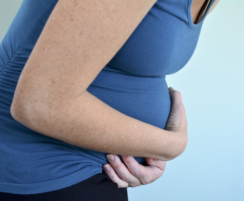 Round ligament pain in early pregnancy