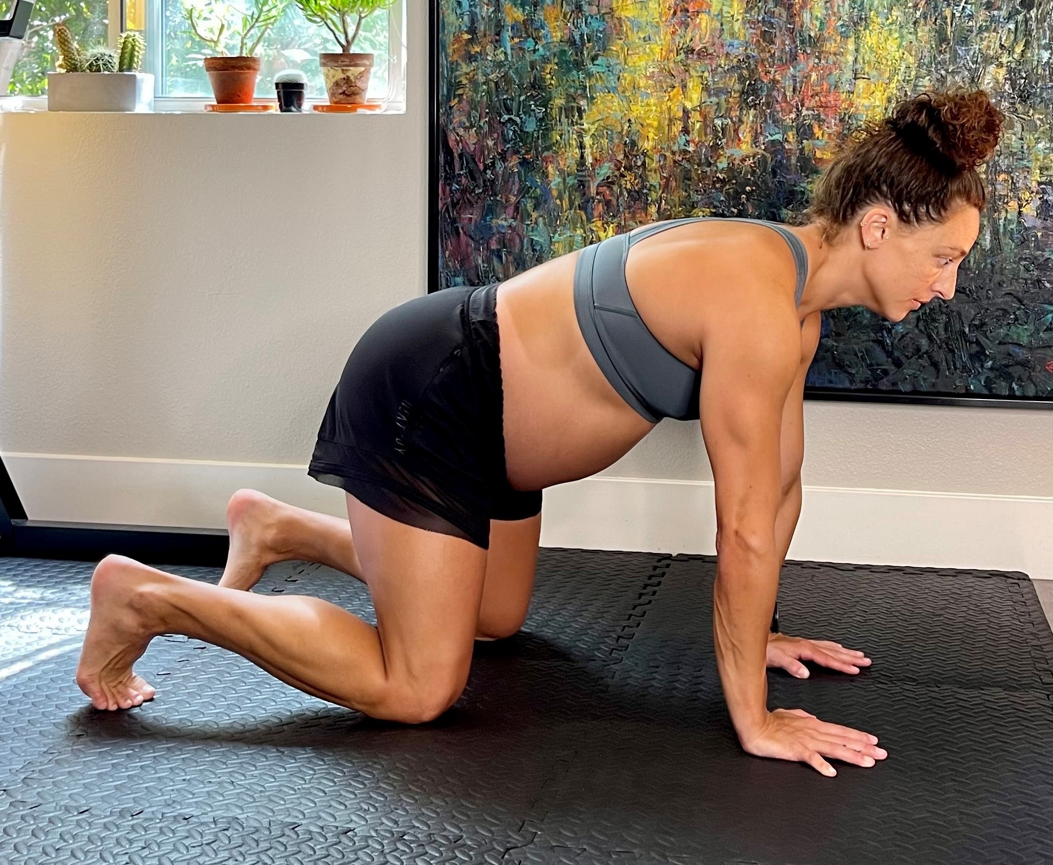 Prenatal Pilates, Barre & Yoga program - Barre Body